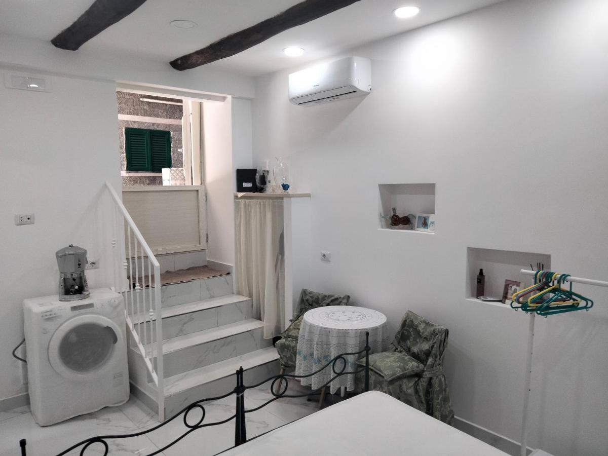 Casa Luisa Appartement Napels Buitenkant foto