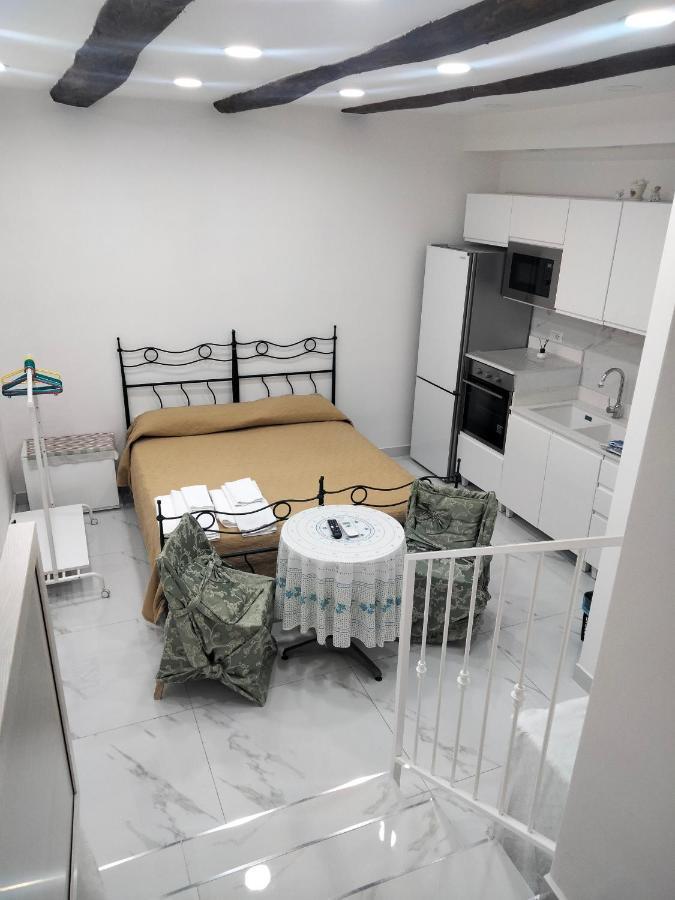 Casa Luisa Appartement Napels Buitenkant foto